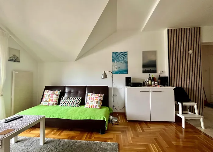 Calendula 公寓 兹拉蒂博尔